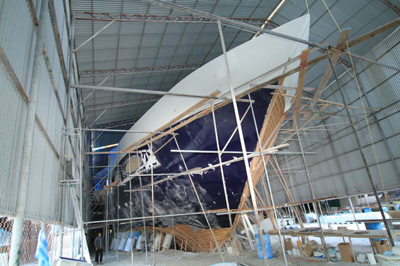 Fiberglass Boat Building